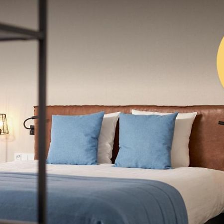 Van Der Valk Hotel Stein Urmond Bagian luar foto